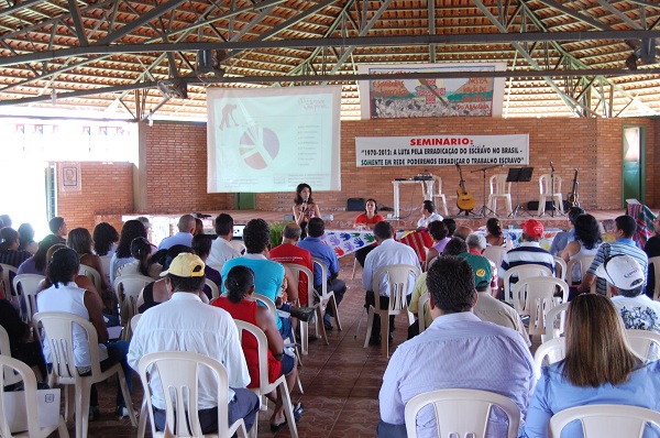 Seminário termina com Carta-Compromisso contra o Trabalho Escravo no Mato Grosso