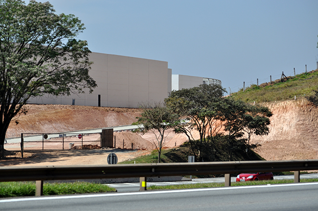 Construção de aeroporto ameaça flora e fauna de Mata Atlântica no interior de São Paulo