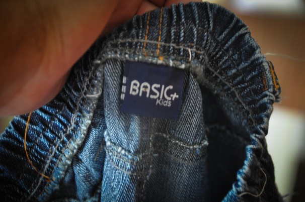 Trabalhadores produzindo peças para a Lojas Americanas. Foto: MPT/Divulgação