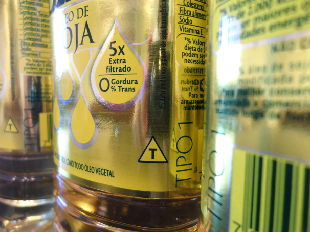 Óleo de soja da Cargill, uma das empresas obrigadas a rotular o produto com o símbolo dos transgênicos (Foto: Stefano Wrobleski)
