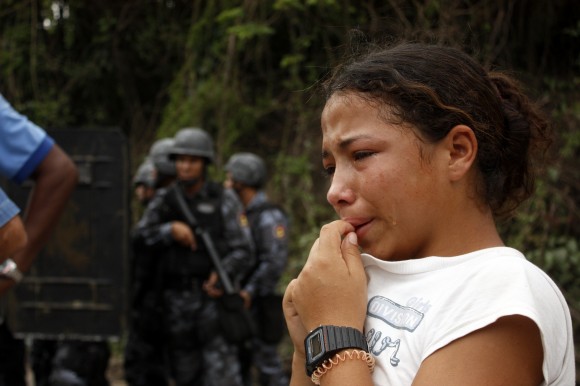 PM atua em reintegração de posse na comunidade de Taboinha, no Rio de Janeiro, em 2010. Foto: Flickr Marcelo Freixo