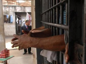 Medida garante possibilidade de identificação nacional aos estrangeiros cumprindo pena no país (Foto: Marcello Casal Jr/Agência Brasil)