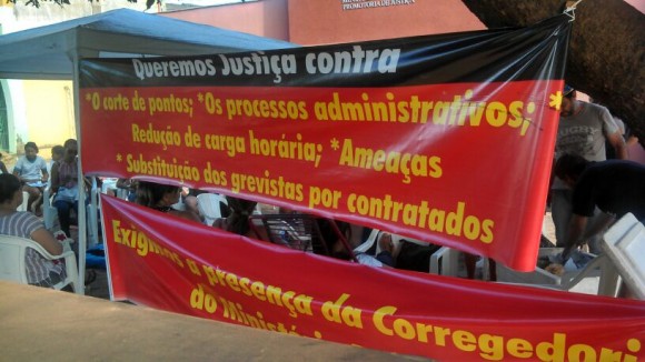 Professores querem que Corregedoria do MPE abra investigação para apurar conduta do promotor. Foto: Divulgação/Sintepp