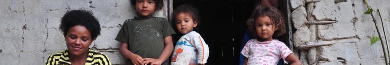 Governo expulsa da floresta comunidades que mais preservam a floresta