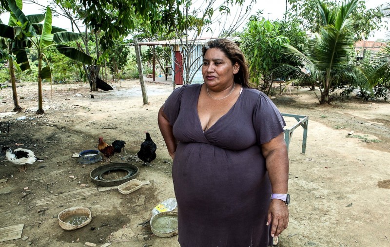 Luciana Viana e seus vizinhos foram expulsos da comunidade onde viviam há décadas para a construção da Cidade Universitária. Foto: Lilo Clareto