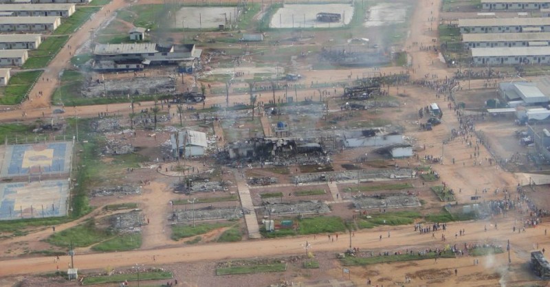 Trabalhadores atearam fogo nos alojamentos da usina de Jirau durante greve em 2011 Fonte: Secretaria de estado Segurança e Defesa da Cidadania