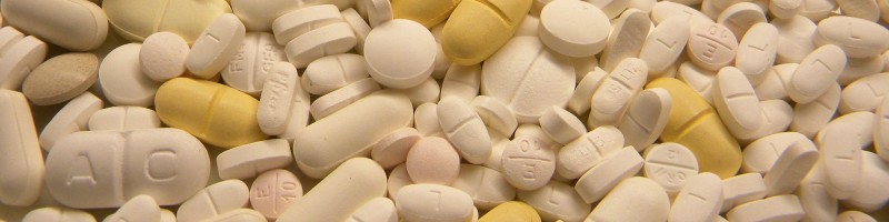 1Tablets_pills_medicine_medical_waste