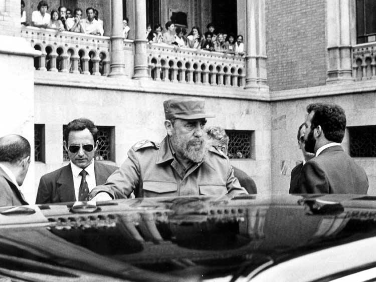 Fidel Castro durante visita à Fiocruz em 20 de março de 1990