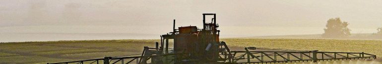 Banidos na Europa, feitos na China e usados na soja: os agrotóxicos aprovados por Bolsonaro